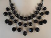 Maxi colar preto e cristal